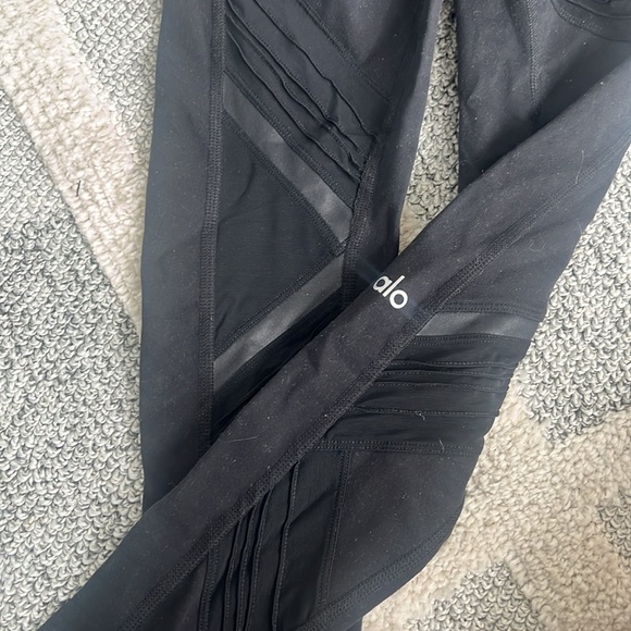 Alo leggings - Picture 3 of 3